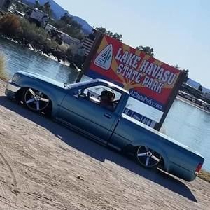 Meet your Posher, Dion